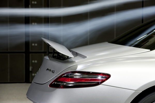 Extended Boot lid of the SLS 6.3L